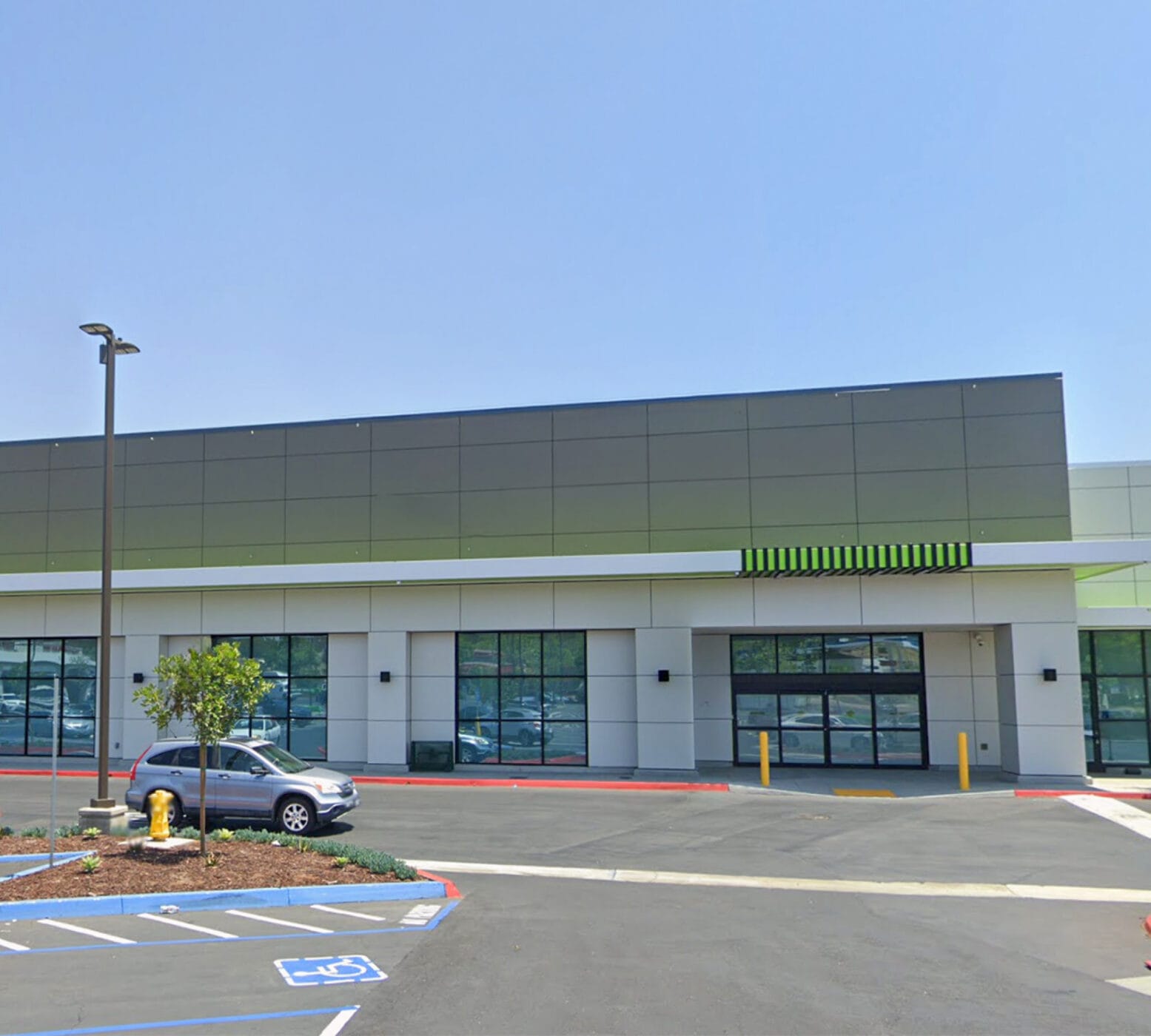 Building facade of the available box space at 14837 Pomerado Rd.