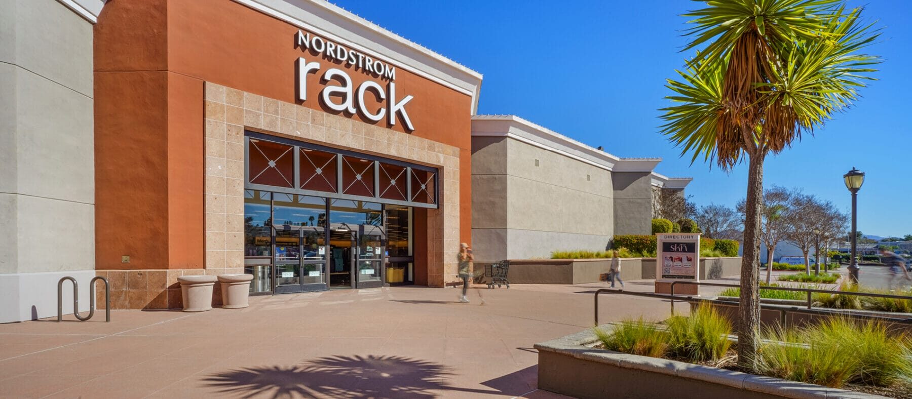 Storefront of Nordstrom Rack