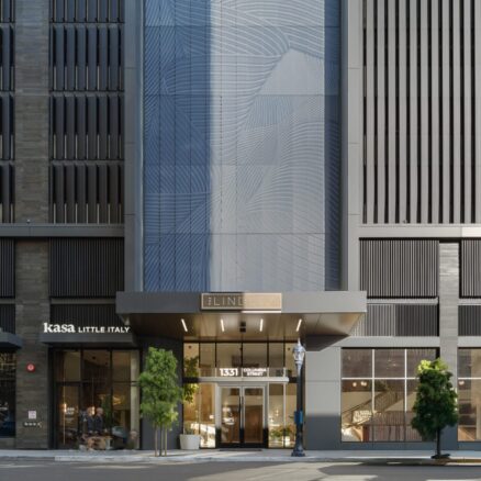 Front entrance to The Lindley at 1331 Columbia St as seen from the street with Kasa Little Italy restaurant to the left of the main doors.