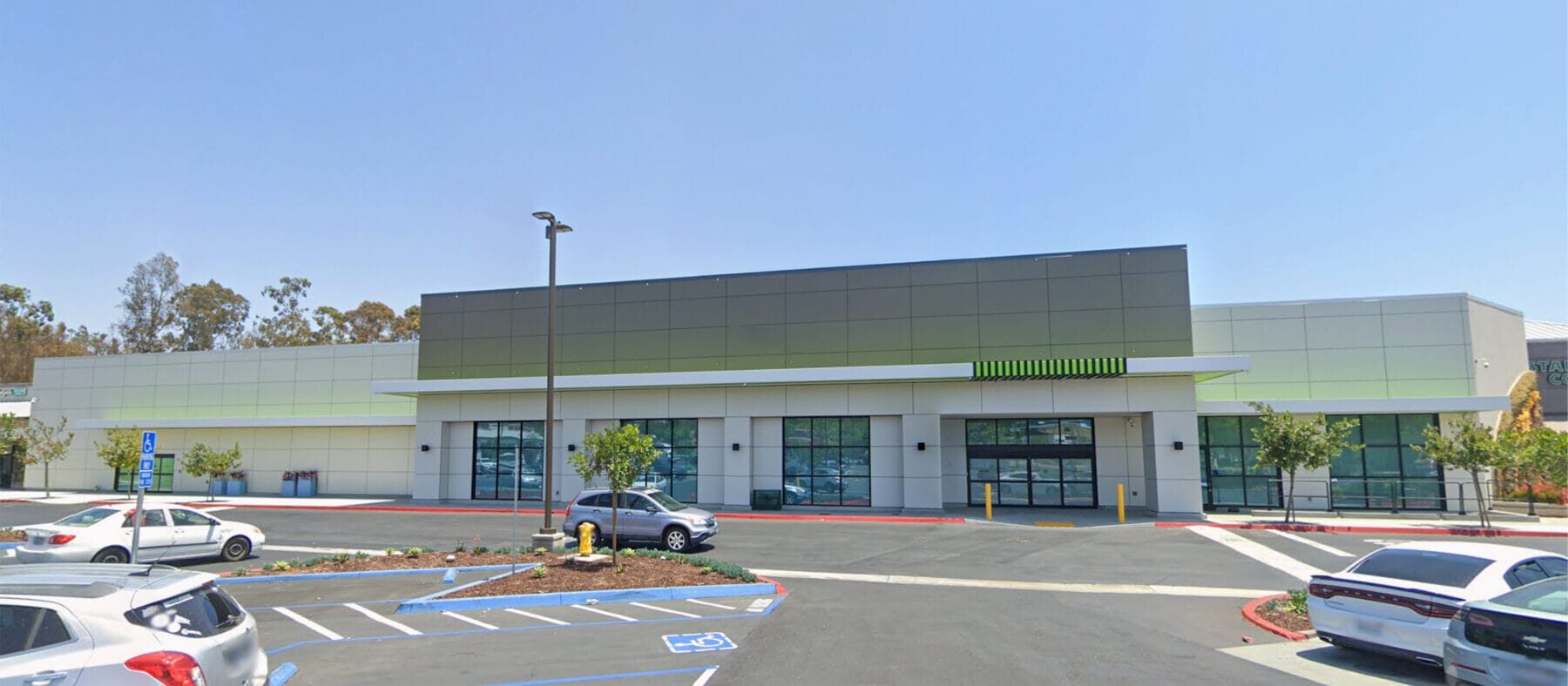 Available box space at 14837 Pomerado Rd with parking lot in front.