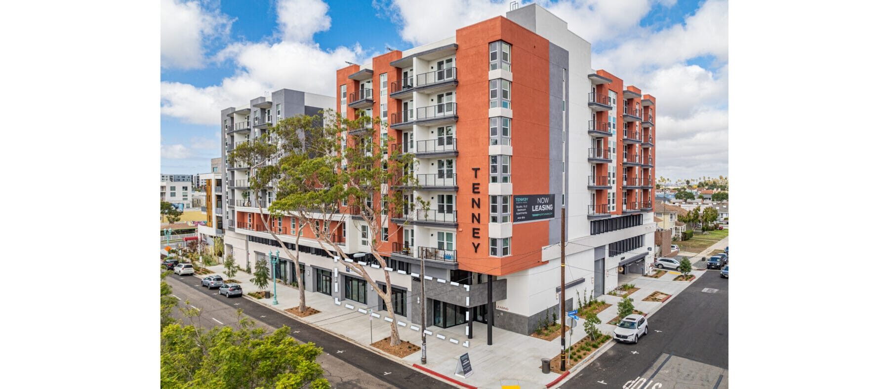 The Tenney building in North Park. The first floor cafe space is highlighted.